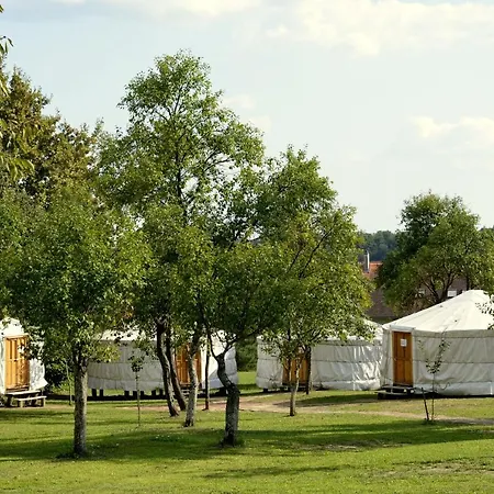 Campingplads Orallo Szer